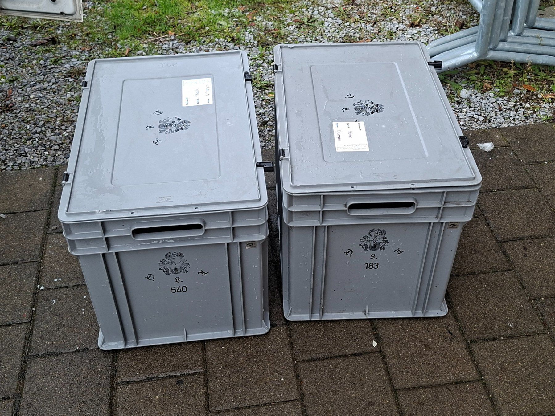 Casse di trasporto: Racko Transportboxen Kunststoff – Usato da Buch am Irchel venduto da alinea11