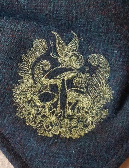 Foulards, Tücher & Schals: Echarpe laine neuve, modèle unique, doublée, brodée "Nature" – Neu und originalverpackt aus Haute-Nendaz von DetoutDerien 2