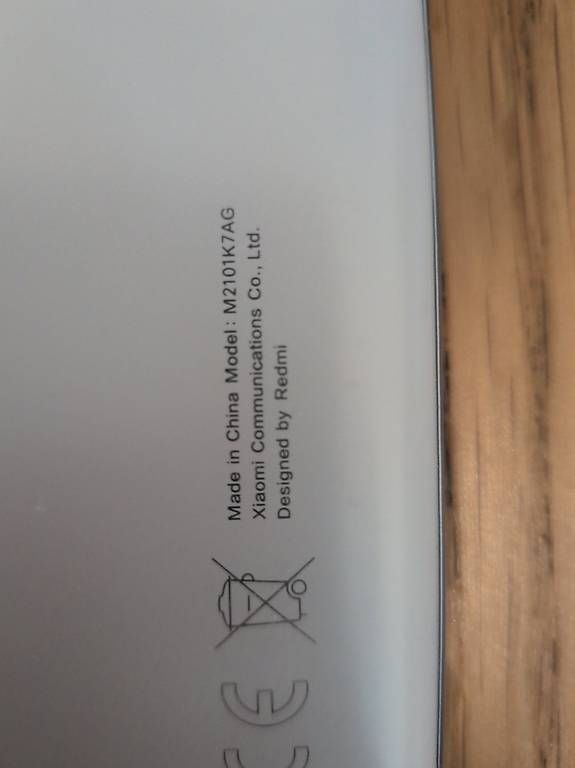 Telefoni cellulari / Smartphones: Xiaomi Redmi Note 10 inkl. Hüllen – Usato da Luzern venduto da distract 3