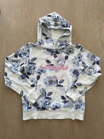 Super cooler Kapuzenpullover, Gr. 146/152, Top Zustand!