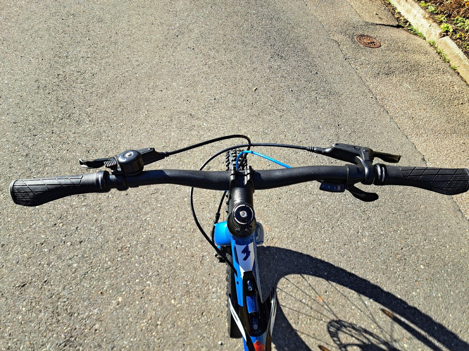 Velos: Kinderfahrrad Merida Matts J 20 Plus blau – Gebraucht aus Au ZH von Thoreb 4