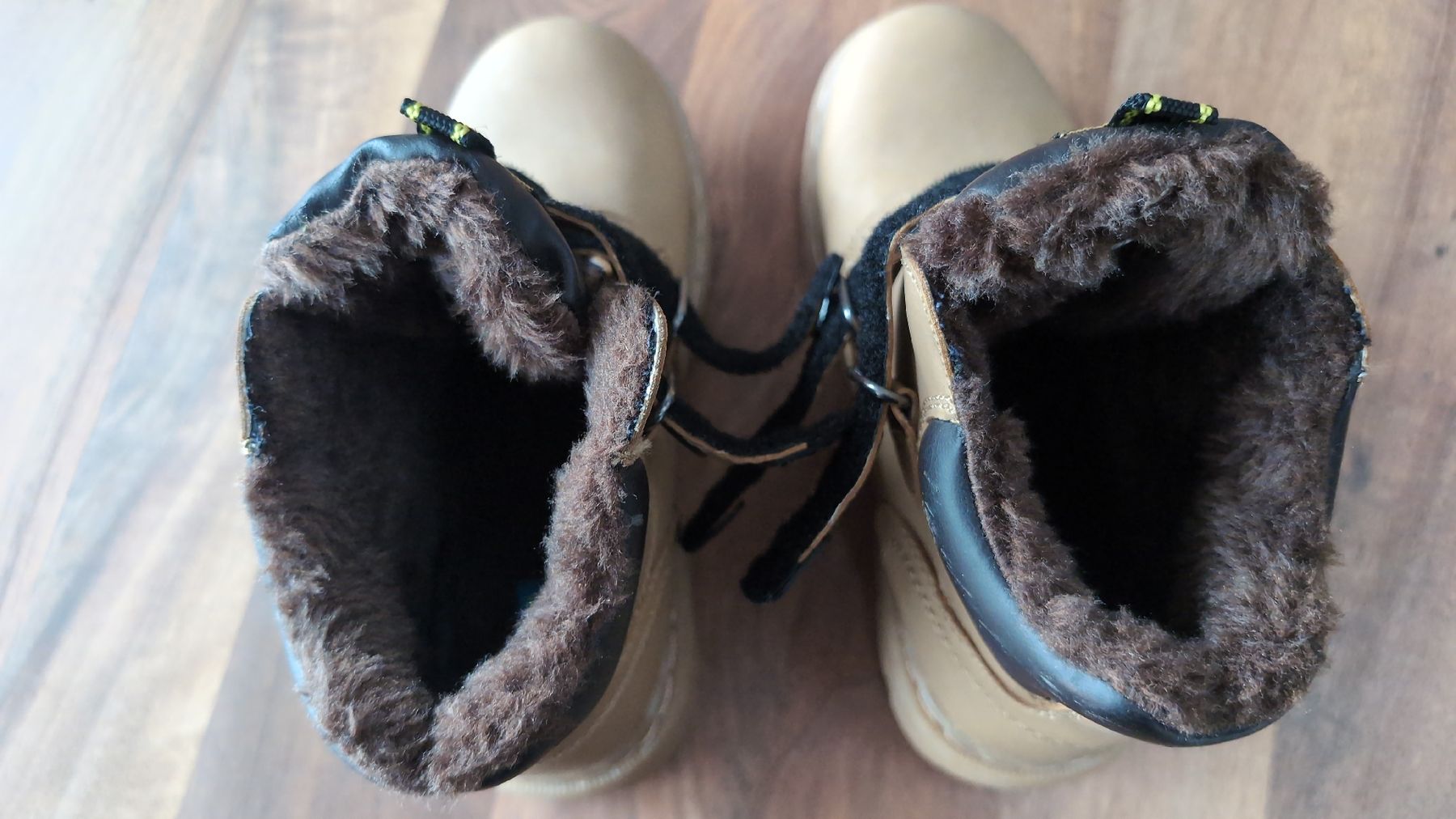 Scarpe da uomo: Winterschuhe 36 – Usato da Würenlos venduto da Wentta 2