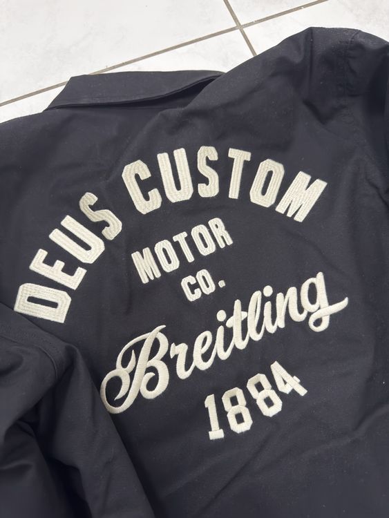 Deus Ex Machina × Breitling – Coach Jacket XL – Neuve (Neu (gemäss ...