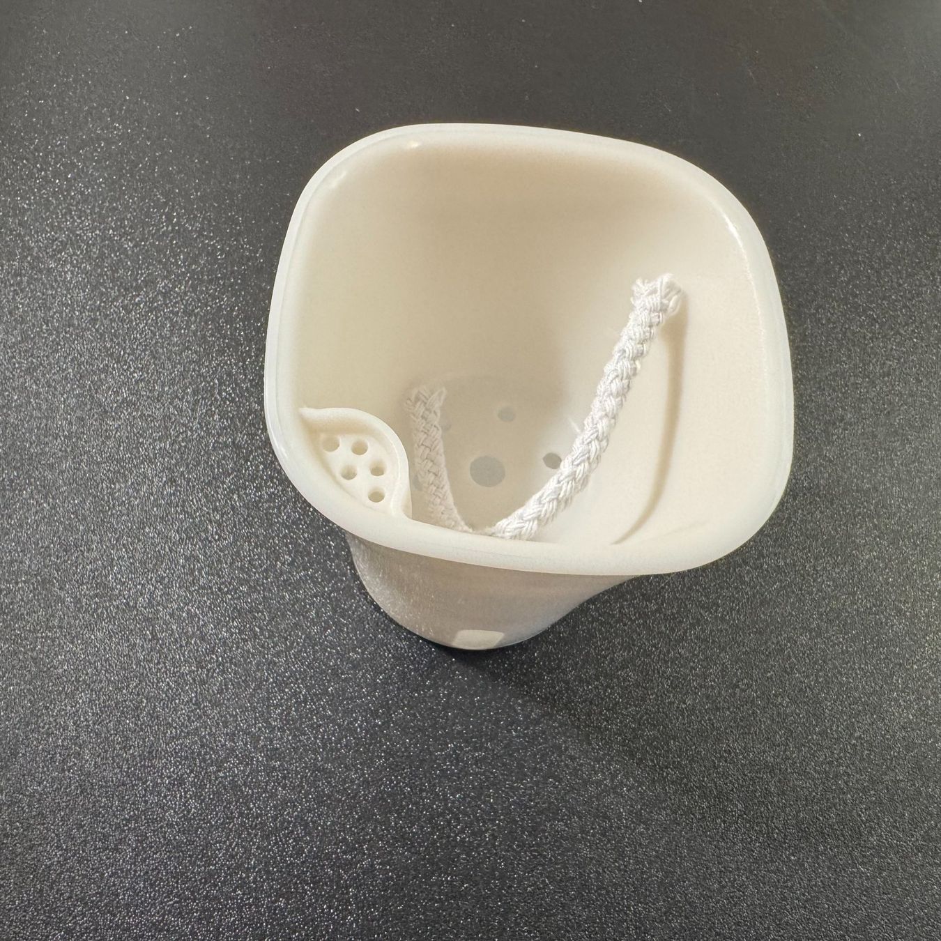 Vasi per fiori: Selbstbewässerungs Topf weiss 7.5 cm – Nuovo (secondo la descrizione) da Reitnau venduto da Emma-verkauft 2