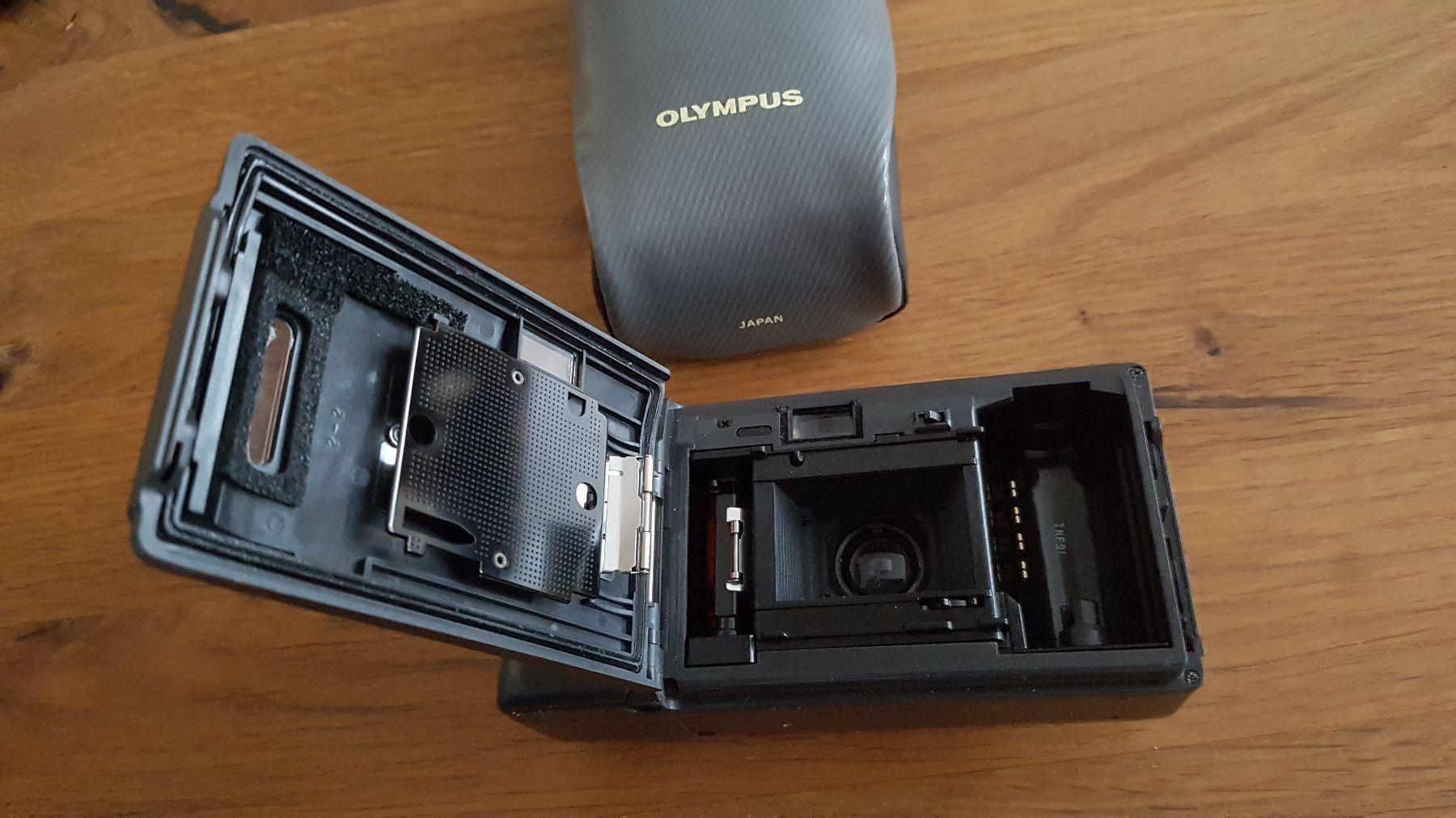 Olympus Kamera: Olympus AF-1 35mm Kompaktkamera – Gebraucht aus Zürich von Lina049 5