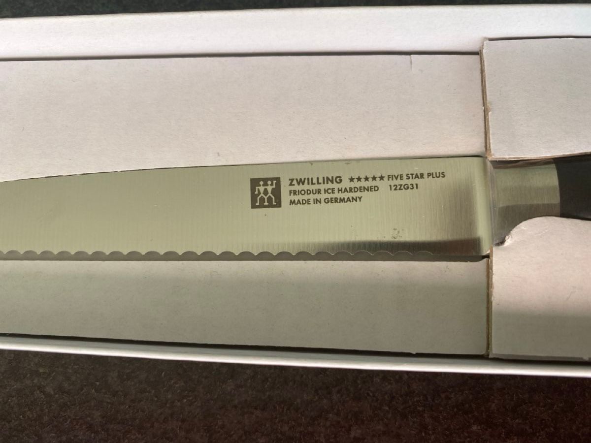 Zwilling Couteaux de cuisine: ZWILLING Universal Messer FIVE STAR PLUS neu mit Box – Neuf avec emballage d'origine à Effretikon par Kiri013 3