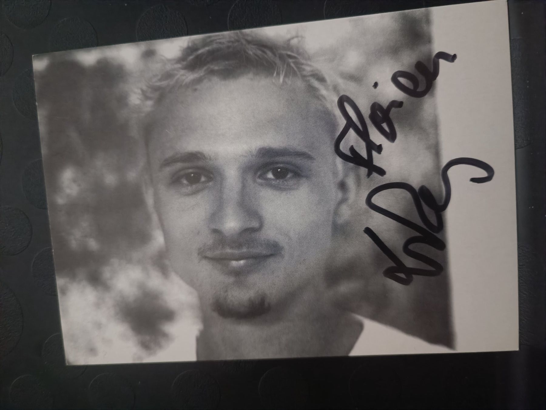Autografi: Florian Lukas - handsigniert – Usato da Menziken venduto da Artographs