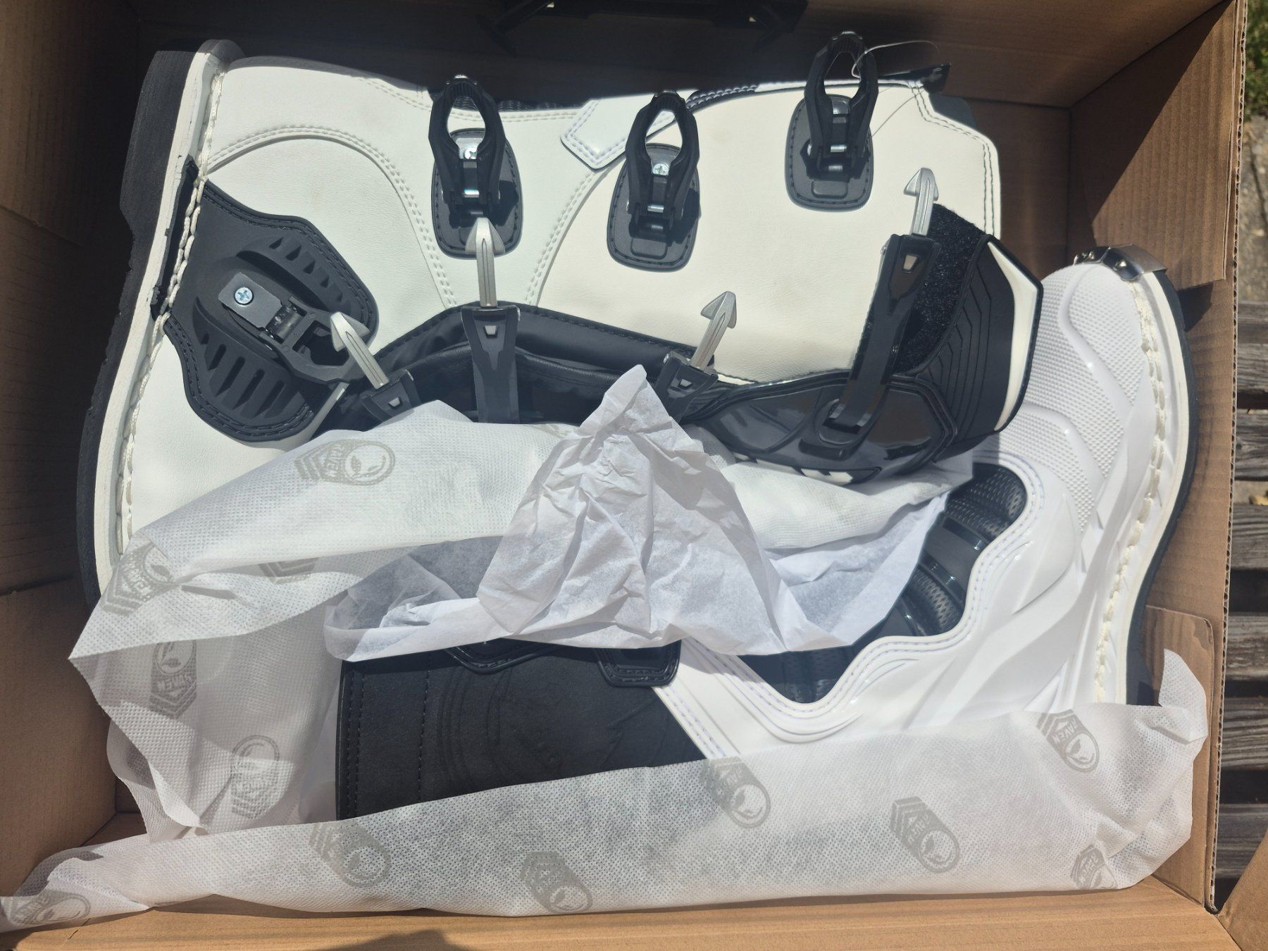 Herrenschuhe: Crossstiefel Raven Gr: 43 – Gebraucht aus Gibswil von Domi123456789 1