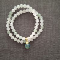 Handgefertigtes Perlenarmband
