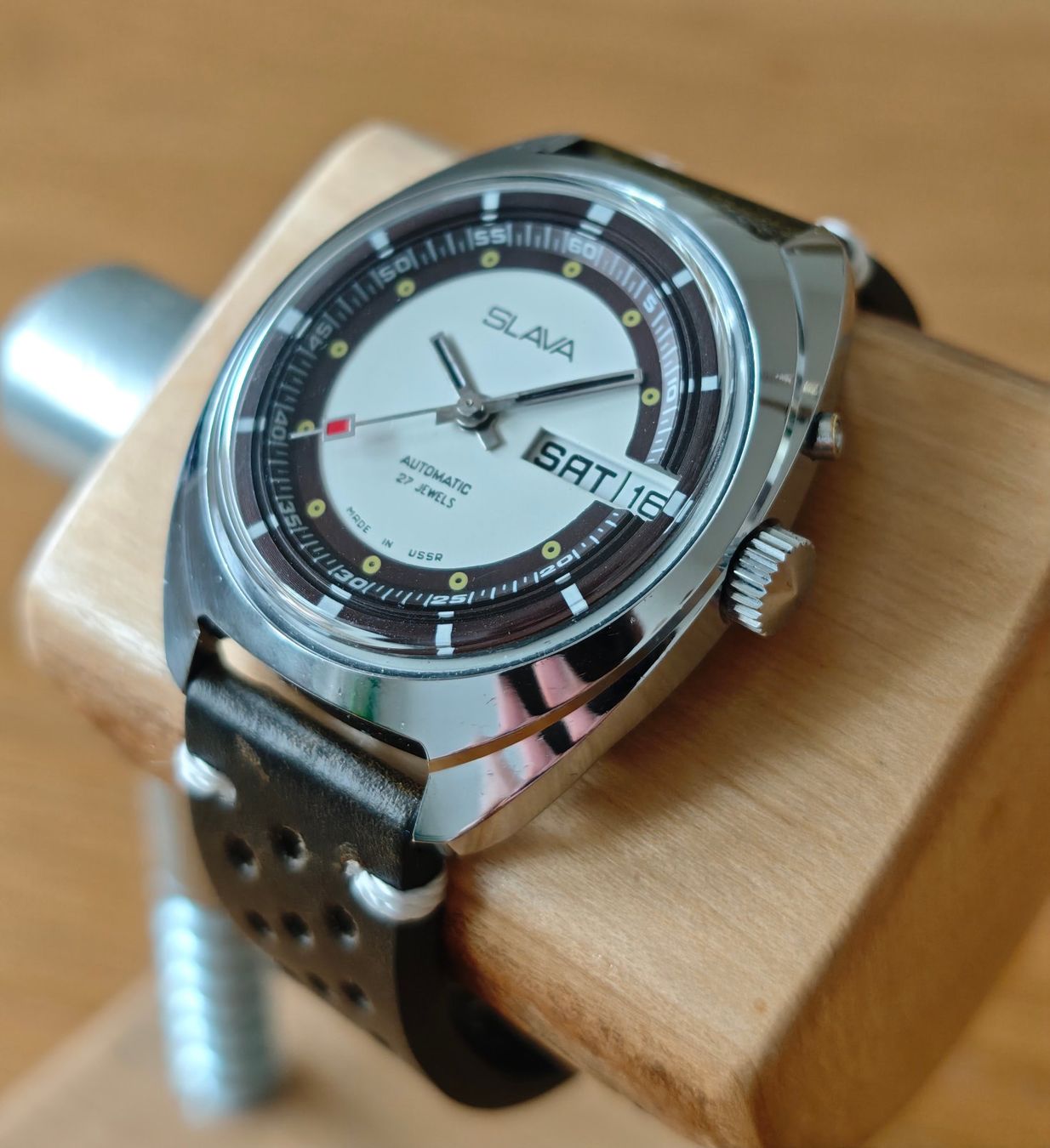 Orologi: Montre Slava vintage – Usato da Fontainemelon venduto da fuxrouge