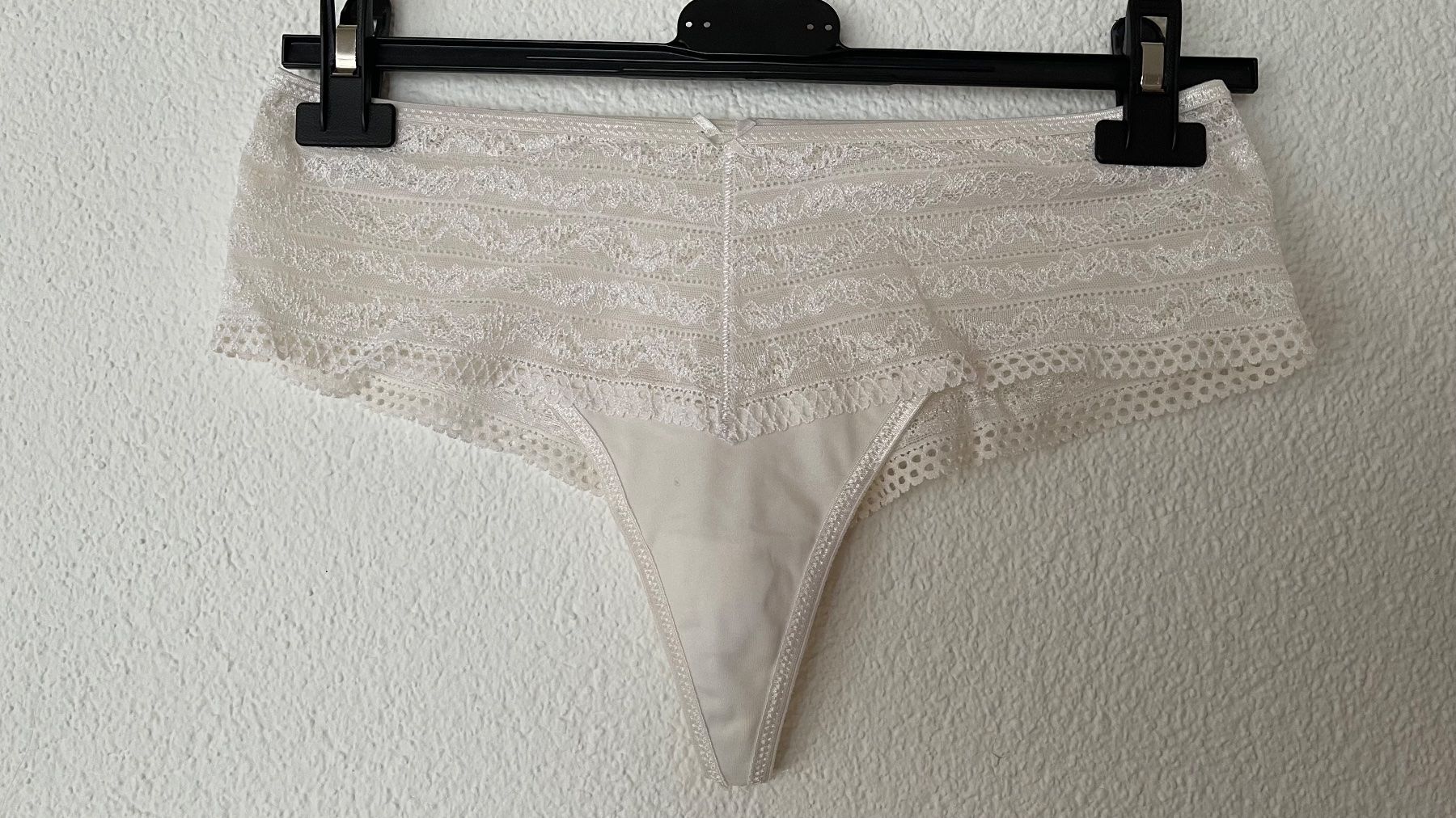 Yamamay Autres dessous: YAMAMAY S M(36-40cm) /NP35CHF String Tanga PA Elastan – Neuf (Voir description) à Kölliken par Hap-7