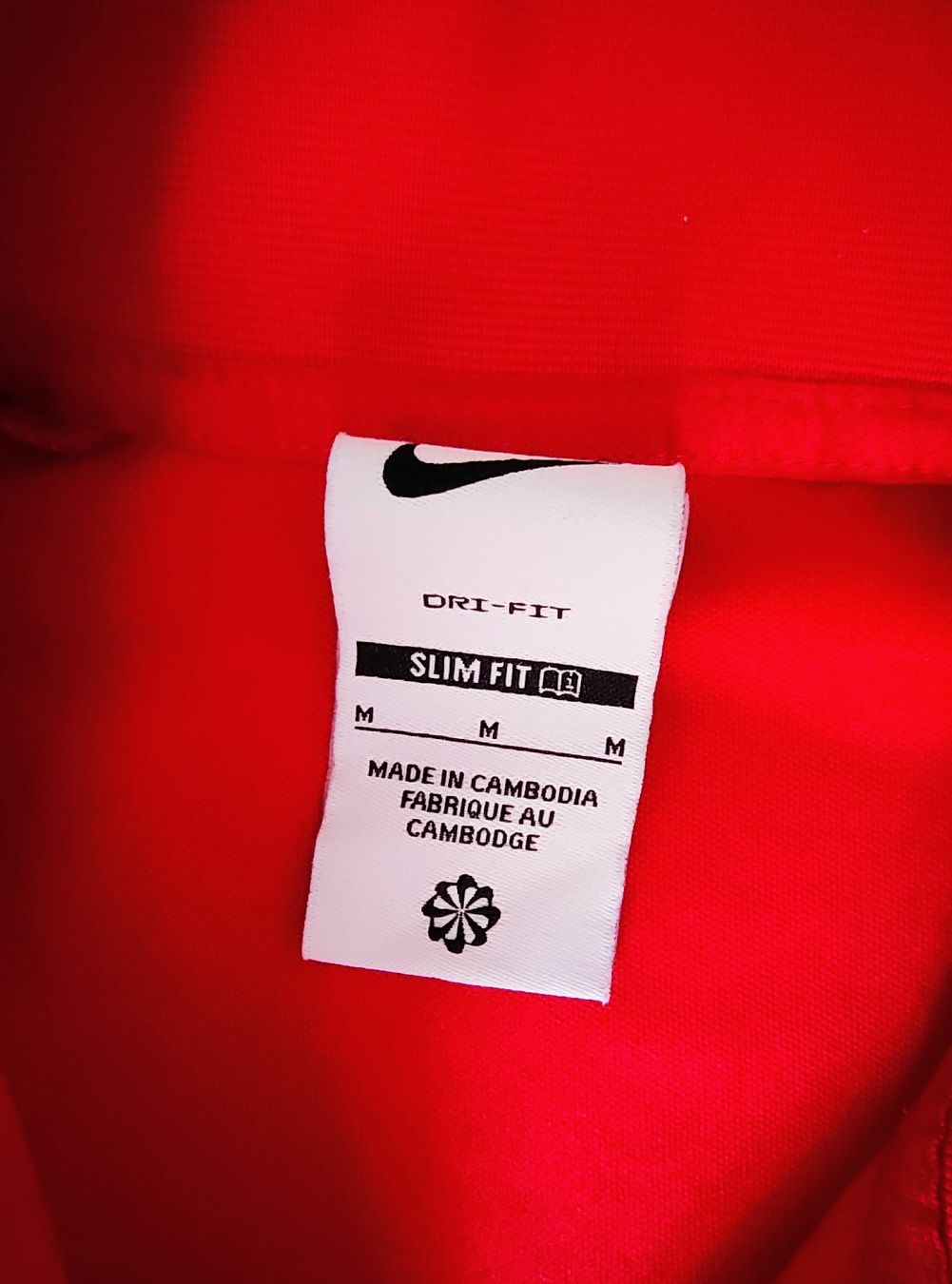 Nike Jacken: Nike jacket M Swiss – Gebraucht aus Etoy von Name47 1
