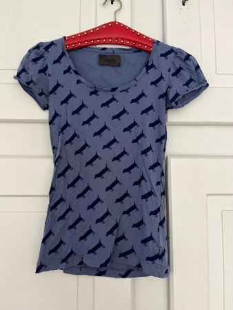 NÜMPH Shirt 100% Baumwolle mit Dackel Muster – Gr. M