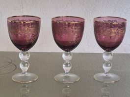 3 Weingläser Rubinrot Goldverzierung Kristallglas 13cm H
