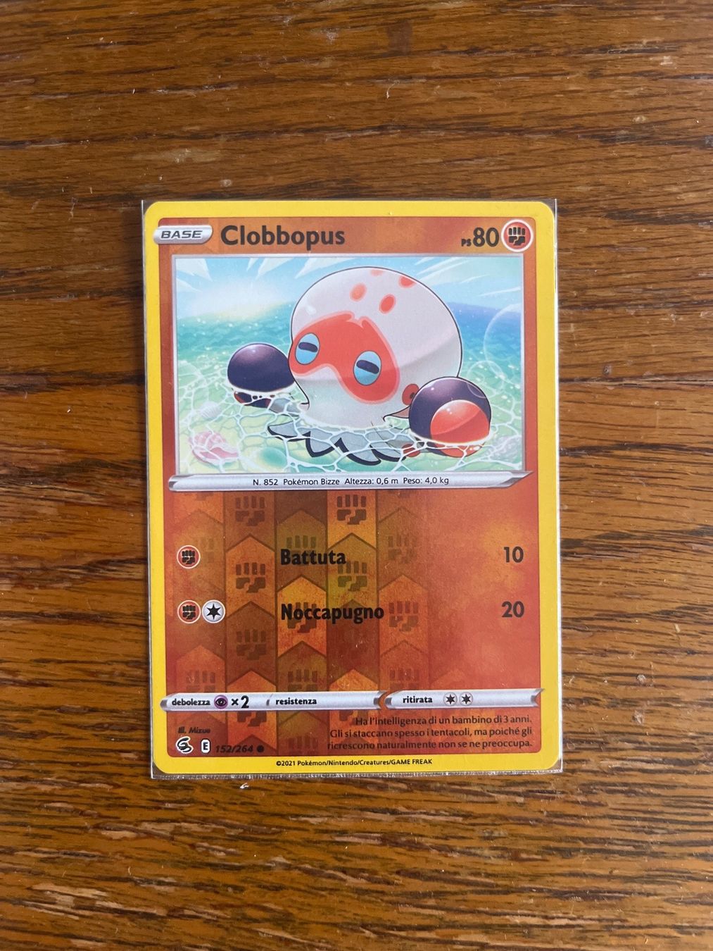 Pokémon Carte collezionabili: Carte Pokemon Clobbopus Reverse - Fusion Strike - IT – Usato da Vernayaz venduto da Darkfrost