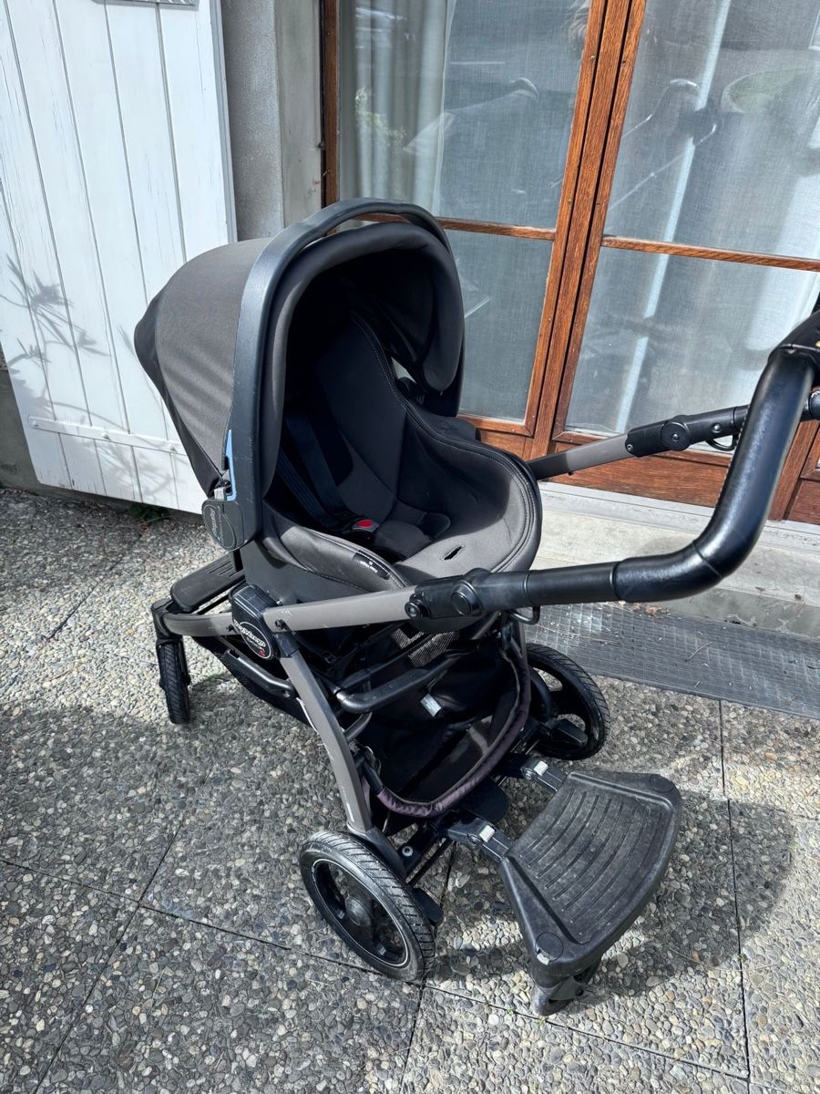 Peg Perego Carrozzine: Poussette peg perego 3 en 1 – Usato da Soral Ge venduto da fontaineA 2