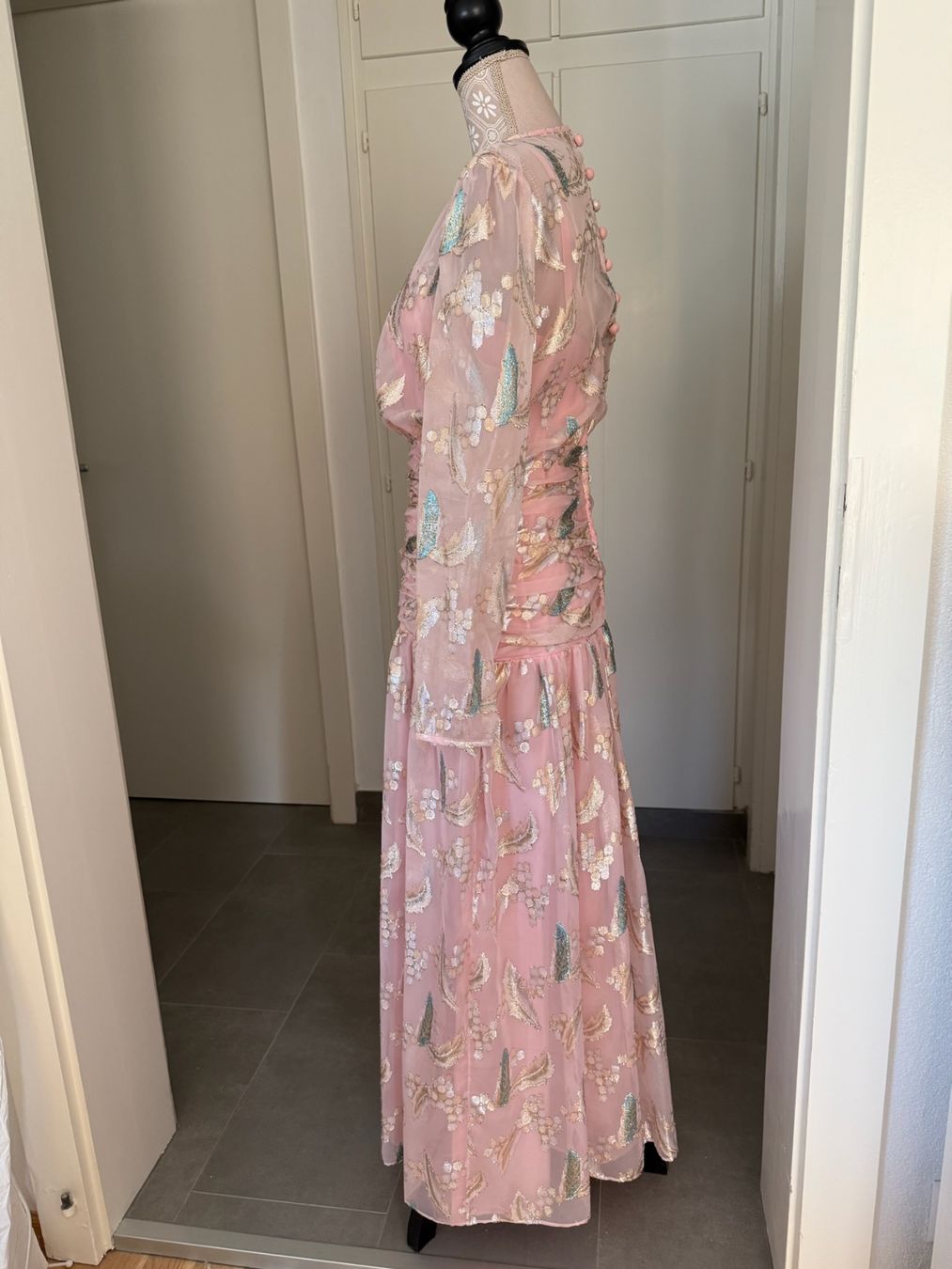 Robes: John Charles - Robe longue - 38 – D'occasion à Sion par accroshoes 1