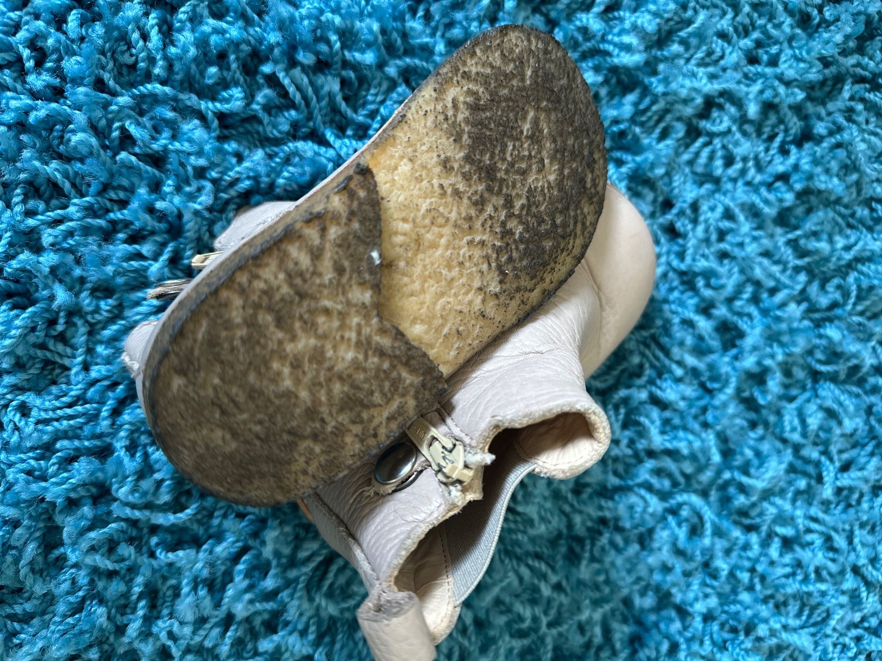 Scarpe per ragazze: Angulus Schuhe, Gr. 22 – Usato da Horgen venduto da YumiNoir 1