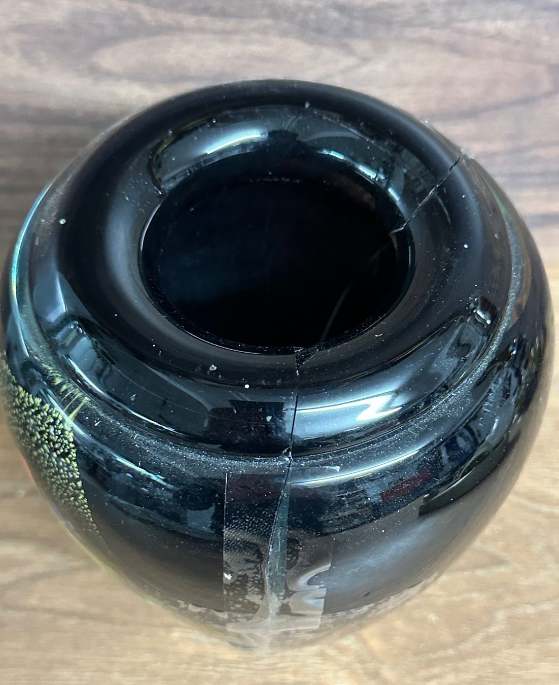 Vasi & Recipienti: Schwarze Glasvase mit Farbdekor – Difettoso da Nussbaumen AG venduto da olitech5415 6