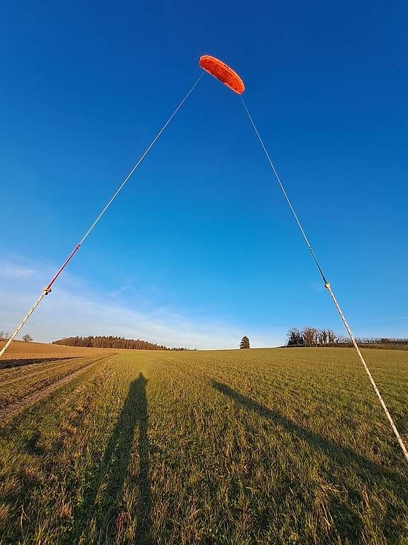 Aquilone: Kite Lenkmatte mit Trapez und Bar – Usato da Truttikon venduto da menefique 1