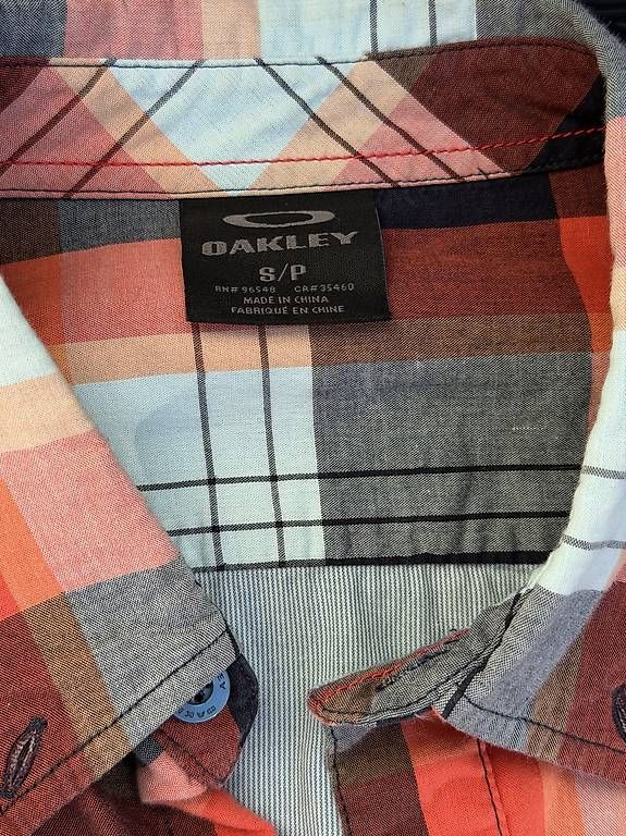 Oakley Camicie: Oakley Herrenhemd mit Karomuster – Usato da Meggen venduto da gia_wz2q 4