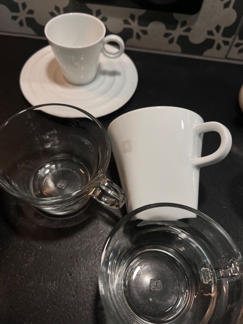 Set di piatti: NESPRESSO cup collection – Nuovo (secondo la descrizione) da Lausanne venduto da NYC67 2