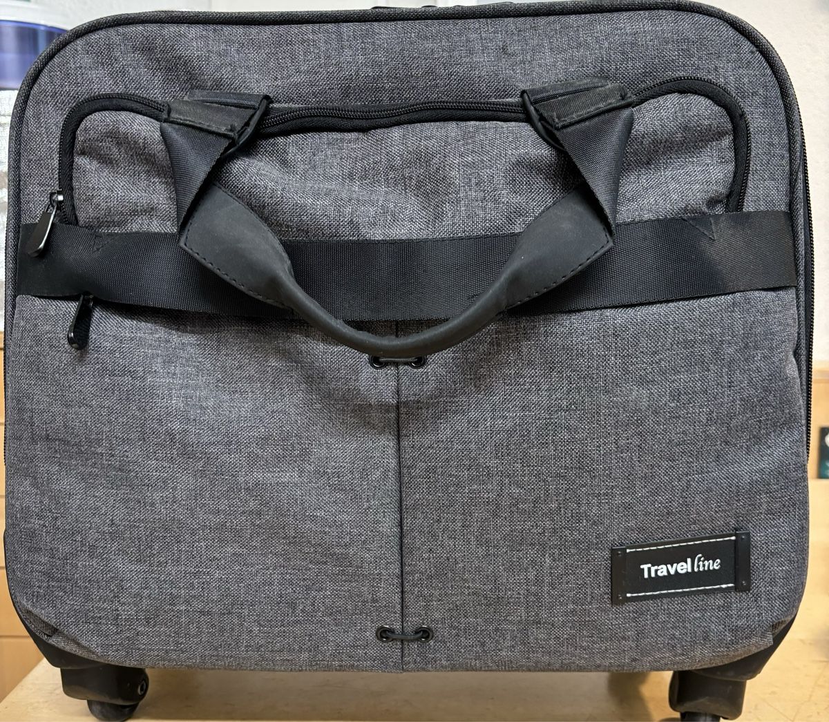 Valigie: Reisetasche – Usato da Rorschach venduto da RachelSchuler 1
