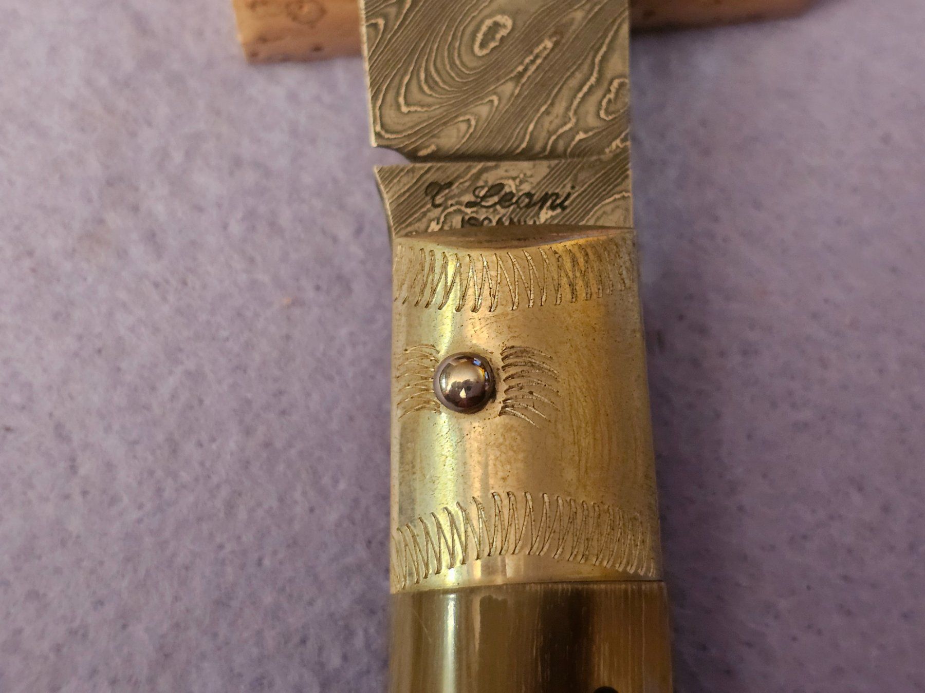 Accessori: Tanuccio Leoni Iscanu Damasco 12 cm manico corno – Nuovo e nell'imballaggio originale da Monte Carasso venduto da giave 5