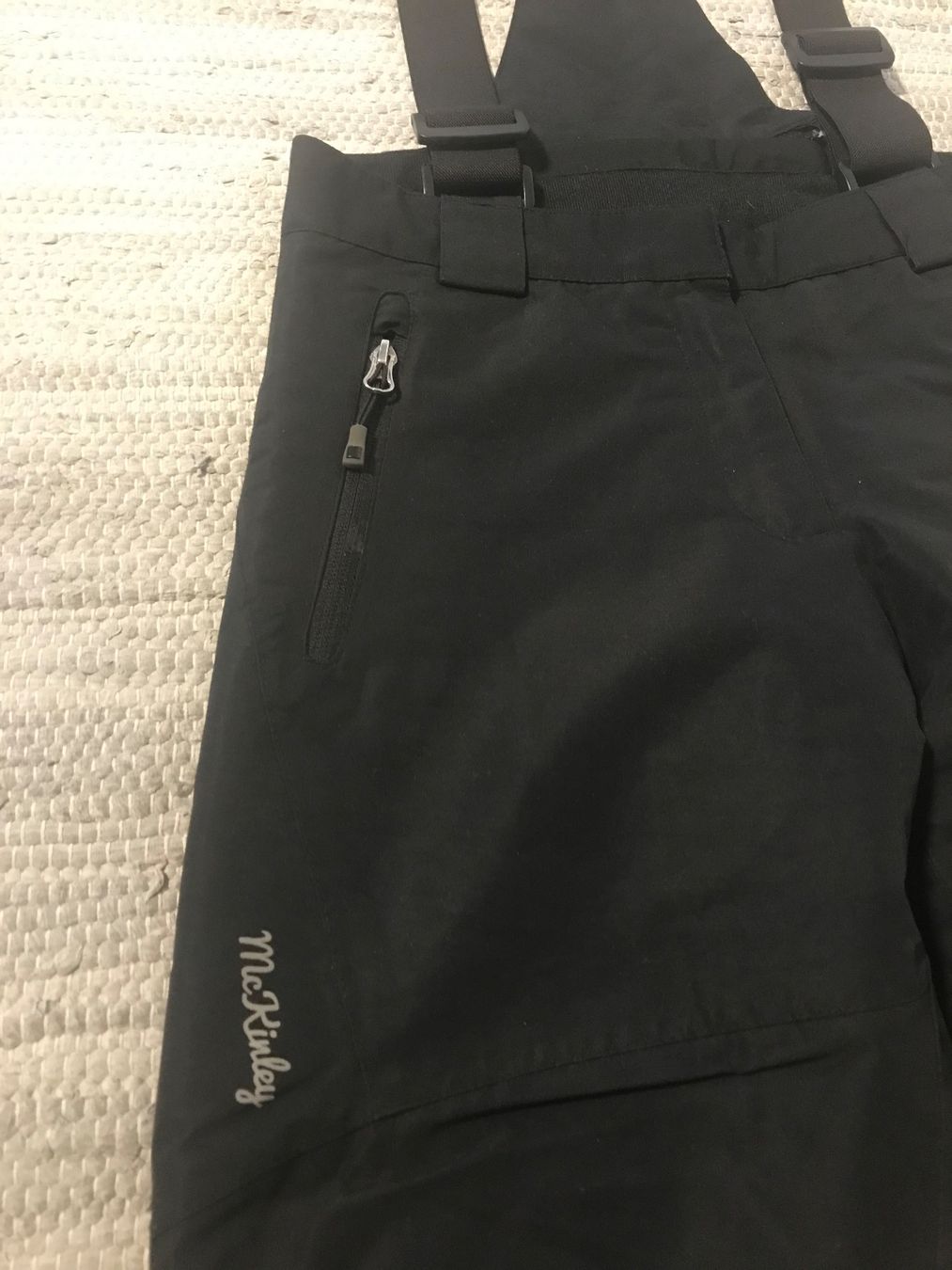 Mckinley Hosen: Skihose Mc Kinley Gr. 152 Schwarz – Gebraucht aus Affoltern am Albis von var_658p 1