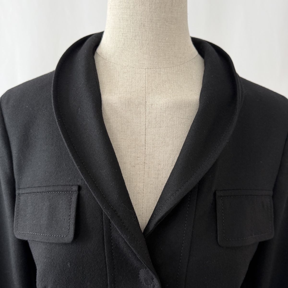 Akris Jacken: AKRIS Wool Jacket – Neu (gemäss Beschreibung) aus Emmen von Colette-Juliette 2