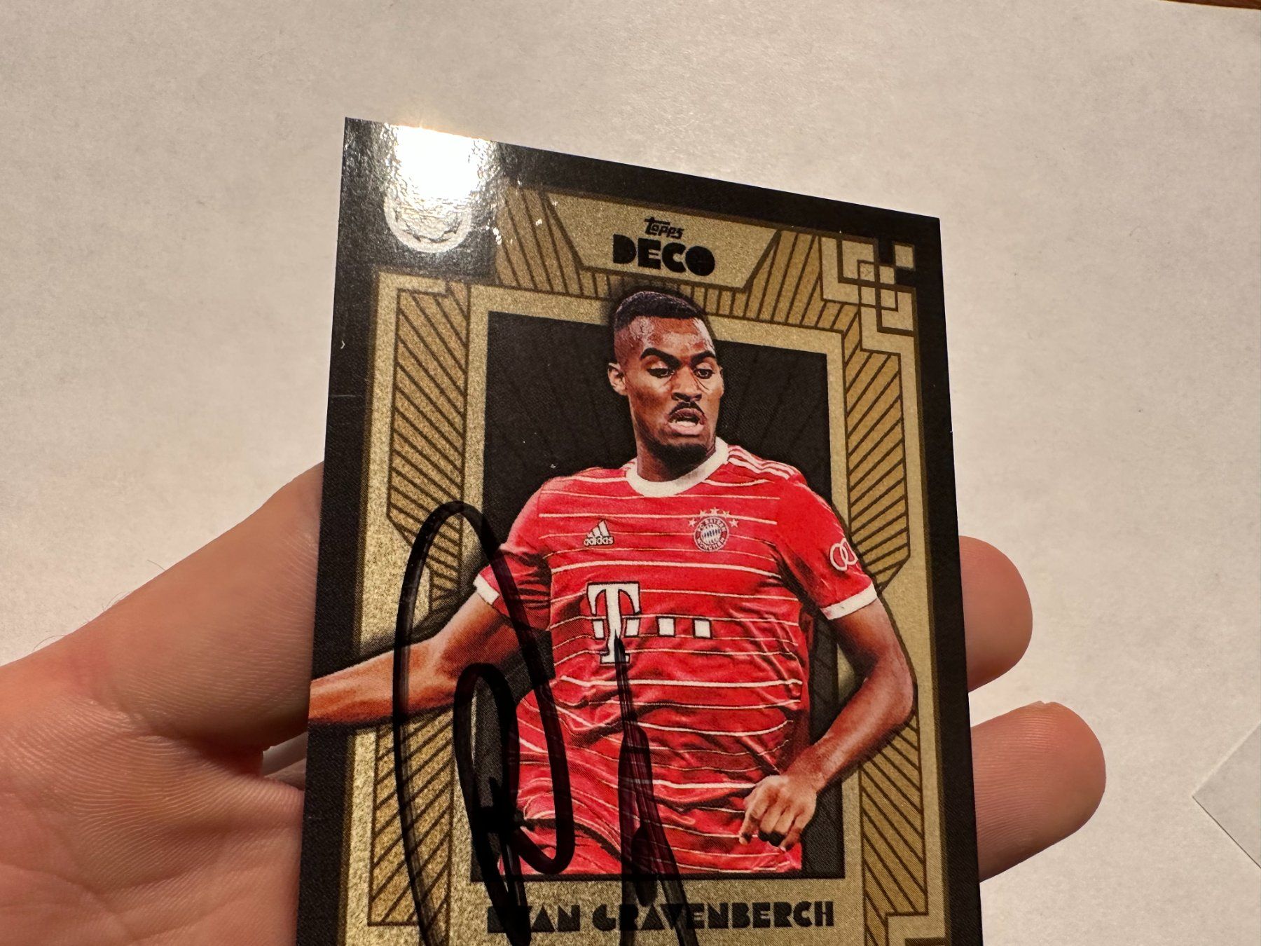 Panini Carte collezionabili: 2022 Topps Deco Ryan Gravenberch on card Auto – Usato da Hagendorn venduto da Pokecollectorch 3