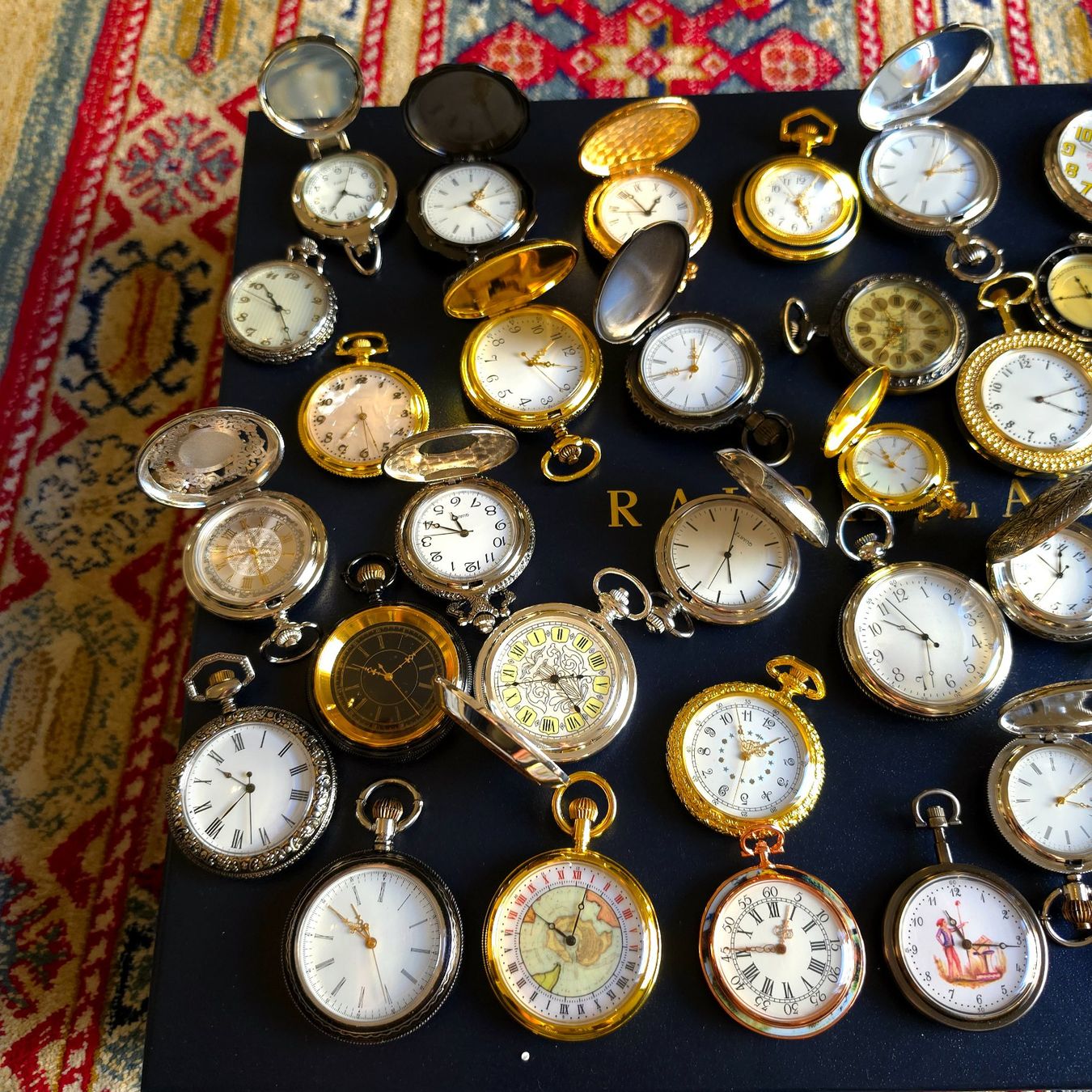 Orologi: 40 montres gousset quartz neuves – Nuovo e nell'imballaggio originale da Genève venduto da dus_y85z 2