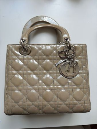 Dior Lady Dior Tasche Lackleder grau, Top Zustand, CHF 1350
