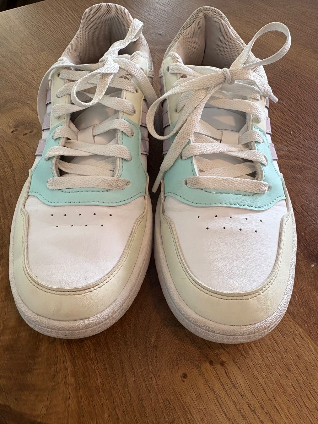 Adidas Scarpe per ragazze: Schuhe Sneakers Adidas Mädchen Hoops 2.0 – Usato da Halten venduto da fitzgerald1982 1