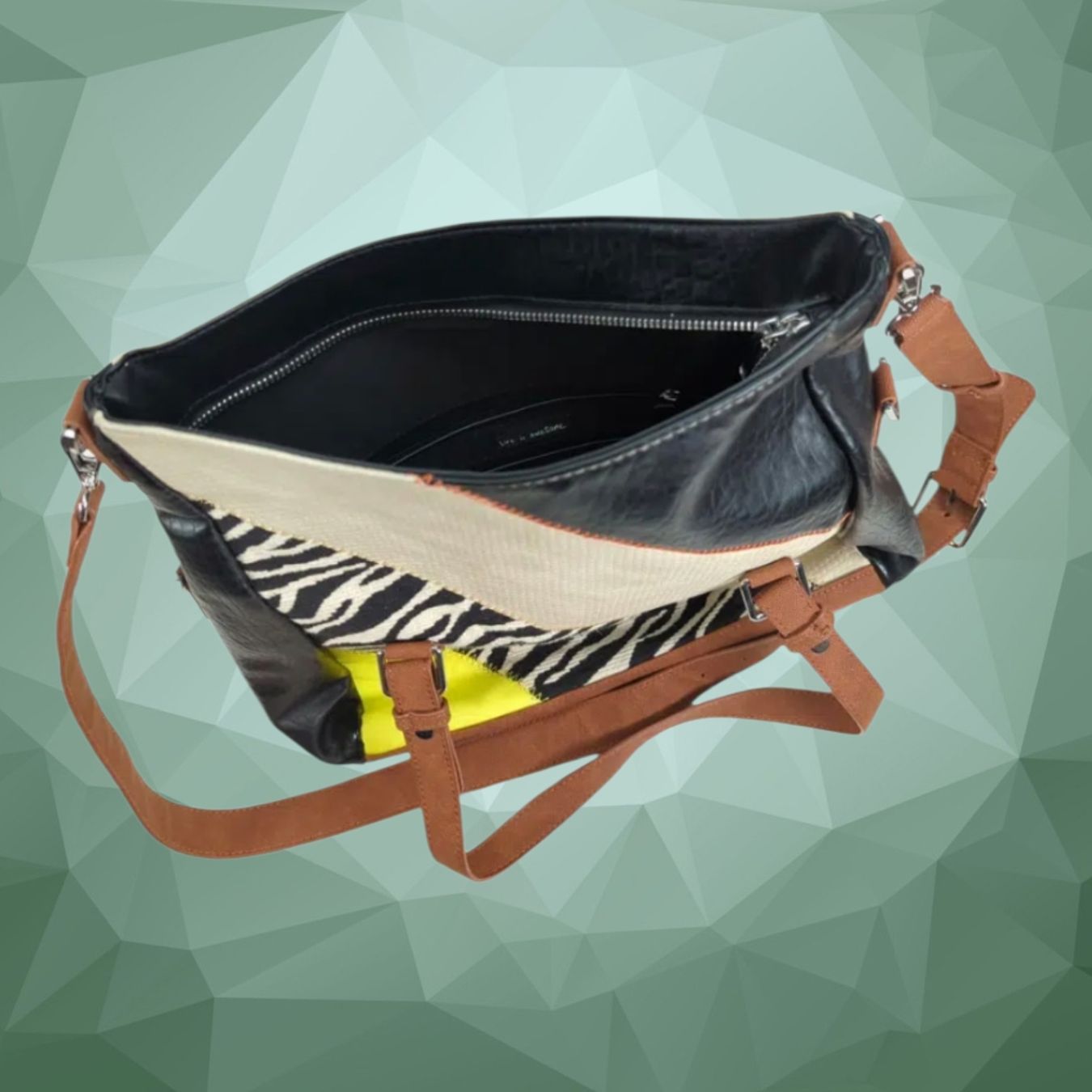Desigual Borse da donna: Desigual 2-in-1 Tasche & Rucksack – Patchwork Zebra / Neonge – Usato da Le Locle venduto da sAm_2112 2
