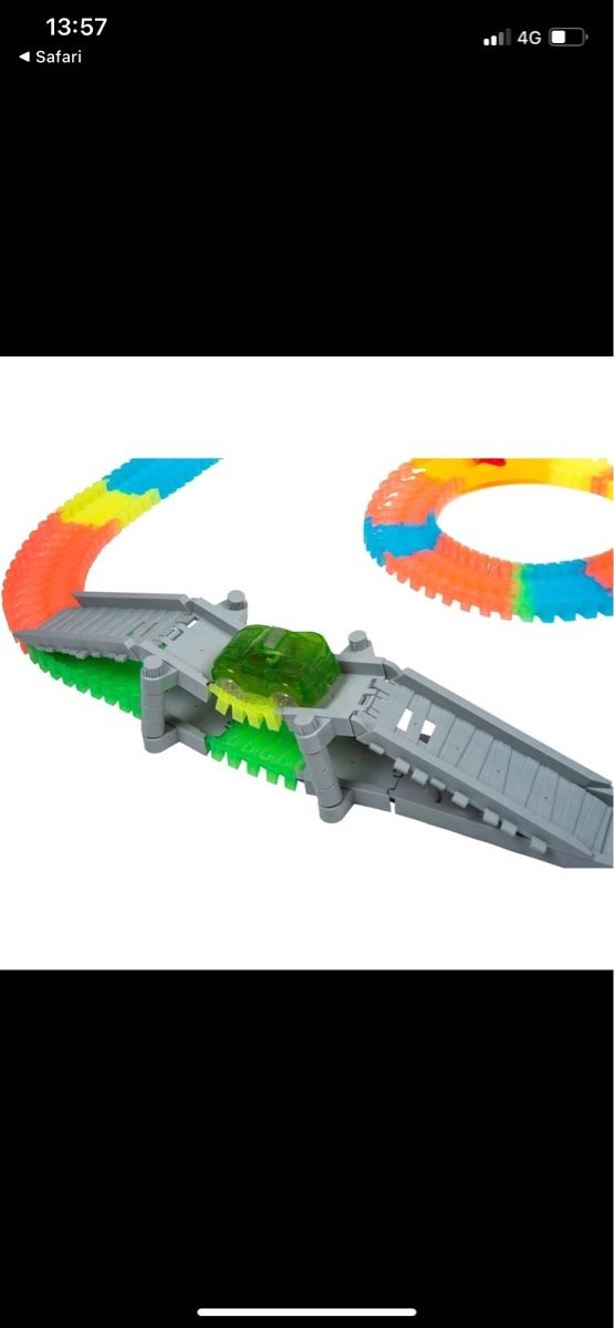 Piste: Glow Tracks Double Loop Set – 5,3 m Rennbahn – Usato da Zürich venduto da naz_h8jw 3