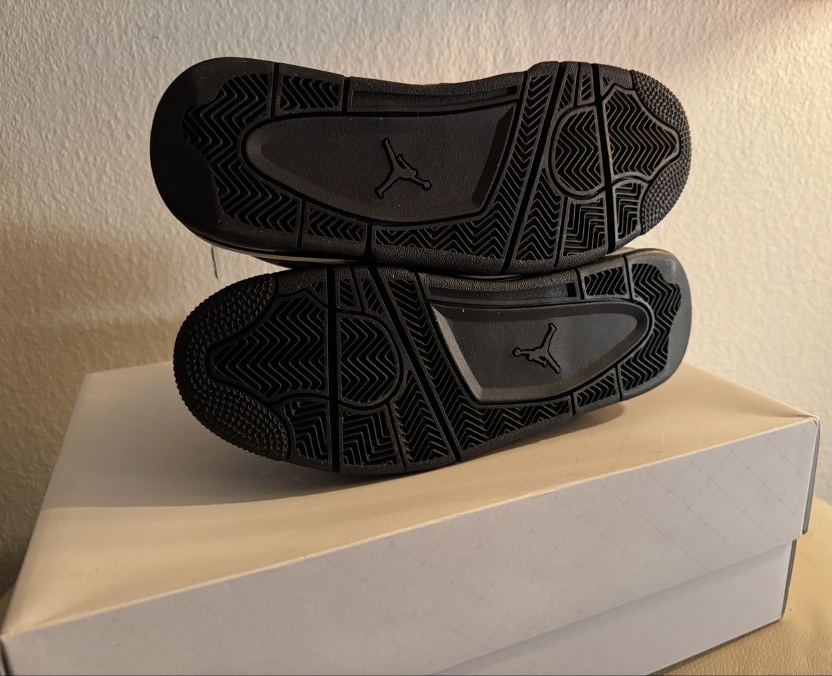 Jordan Scarpe da uomo: Air Jordan 4 Net, 40, schwarz – Nuovo e nell'imballaggio originale da Aarau venduto da Guetzli77 5