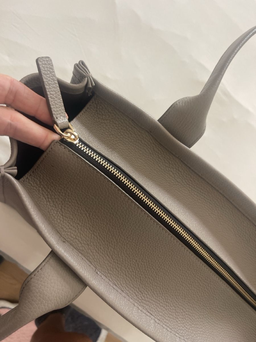 Marc Jacobs Borse: Marc Jacobs The Tote Bag L Leder  – Nuovo (secondo la descrizione) da Wädenswil venduto da pri_myd7 4
