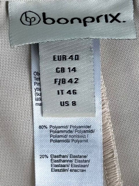 Altra biancheria intima: Hochtaillierte Shapeshorts, Gr. 40 – Usato da Lostorf venduto da Nick1258 2