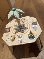 Spieltisch aus Holz