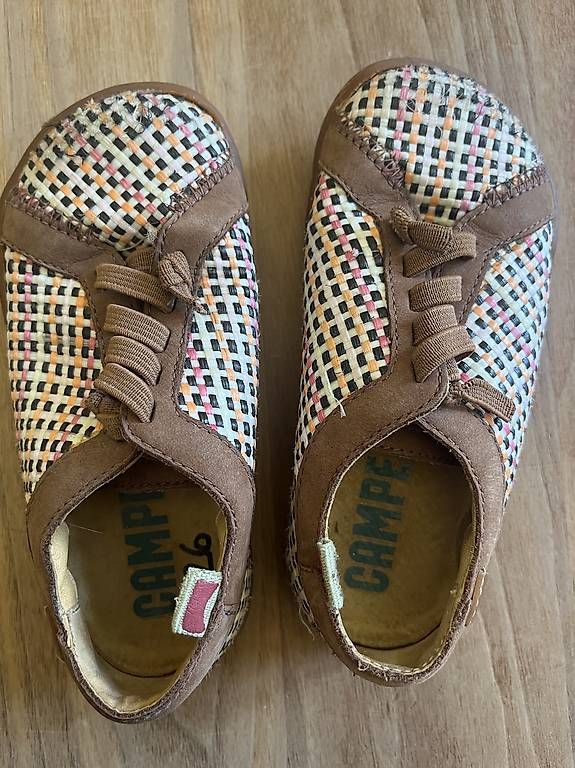 Scarpe per ragazzi: Schuhe Camper Gr.26 – Usato da Bern venduto da Maeuchterli