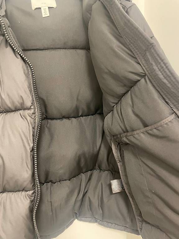 H&M Jacken: Bella e calda giacca invernale – Gebraucht aus Losone von pelchr 3