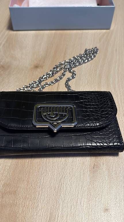 Borse da donna: Pochette Chiara Ferragni – Usato da  venduto da  2