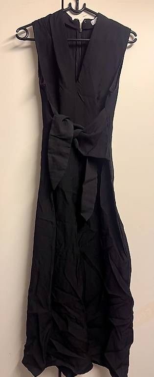 Vestiti: Leinenkleid Mango – Usato da Köniz venduto da cla_67tj