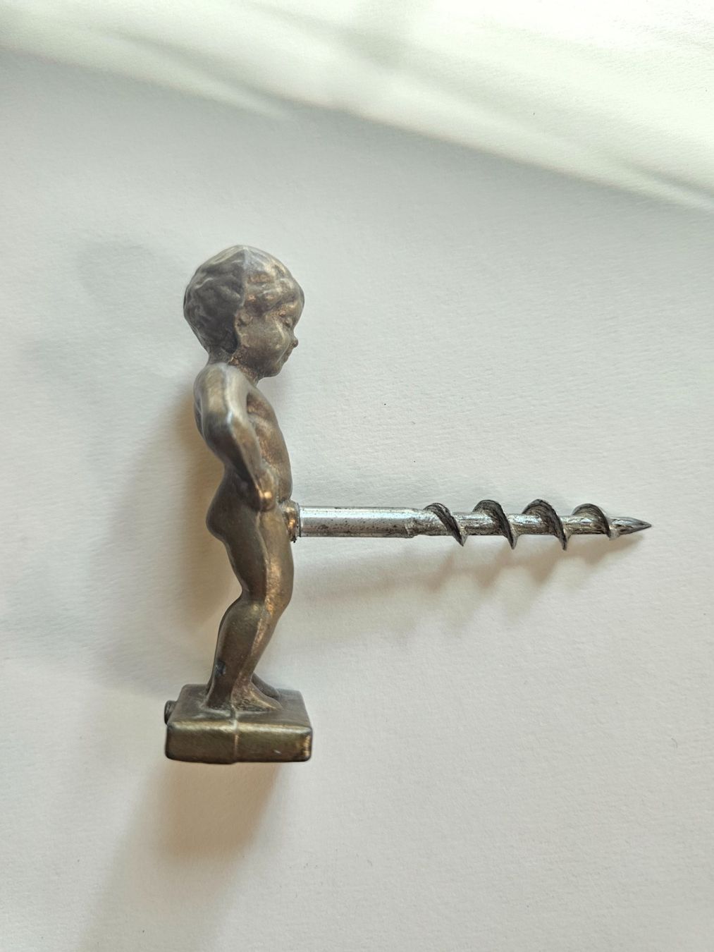 Flaschenöffner & -verschlüsse: Flaschenöffner, Korkenzieher Junge Figur – Gebraucht aus Zürich von MaisonBelleCachet