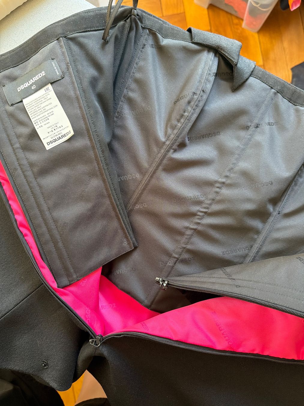 Dsquared2 Kleider: Dsquared2 Dress 40 it – Gebraucht aus Agra von Milena_L 2