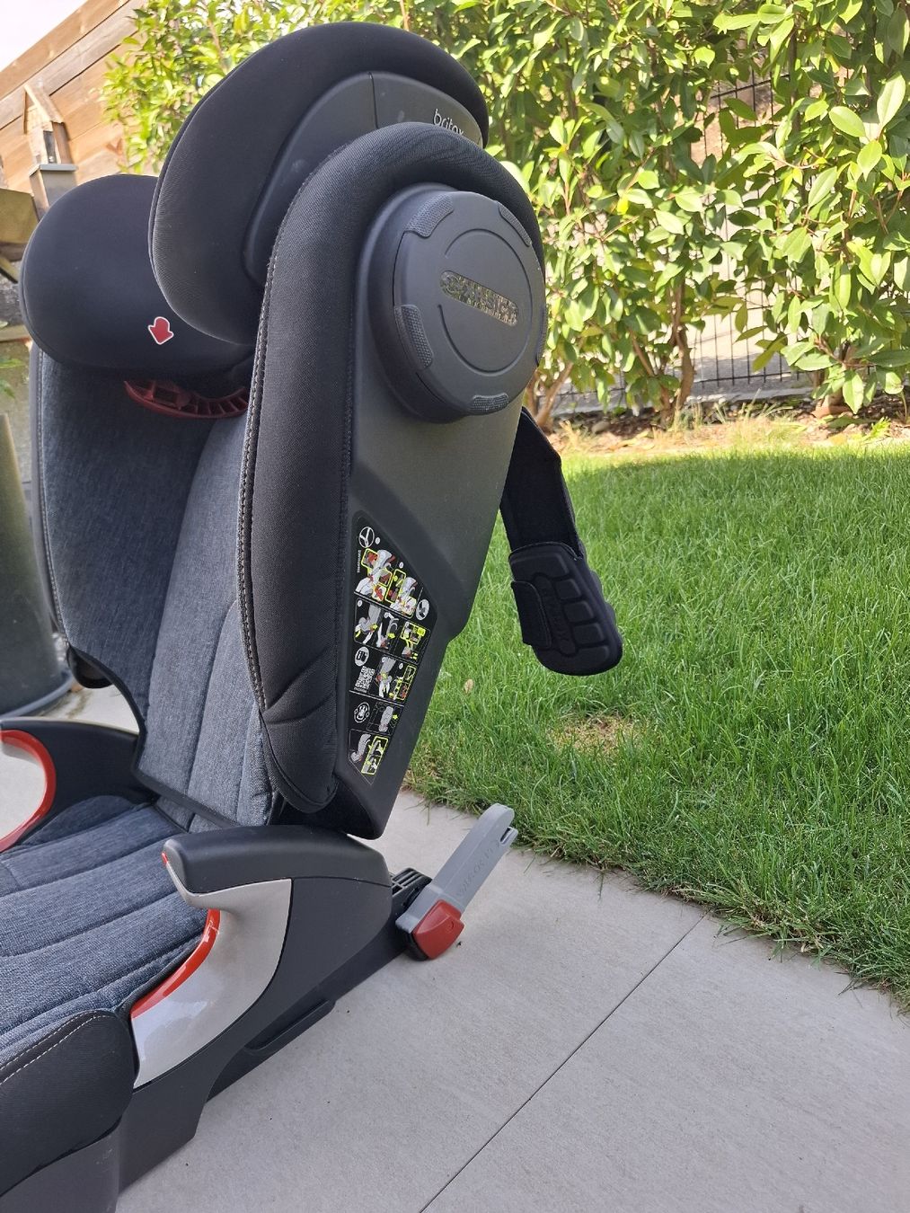 Britax Römer Seggiolini per auto: Britax-Römer Kindersitz – Usato da Lostorf venduto da NathanjaB 1
