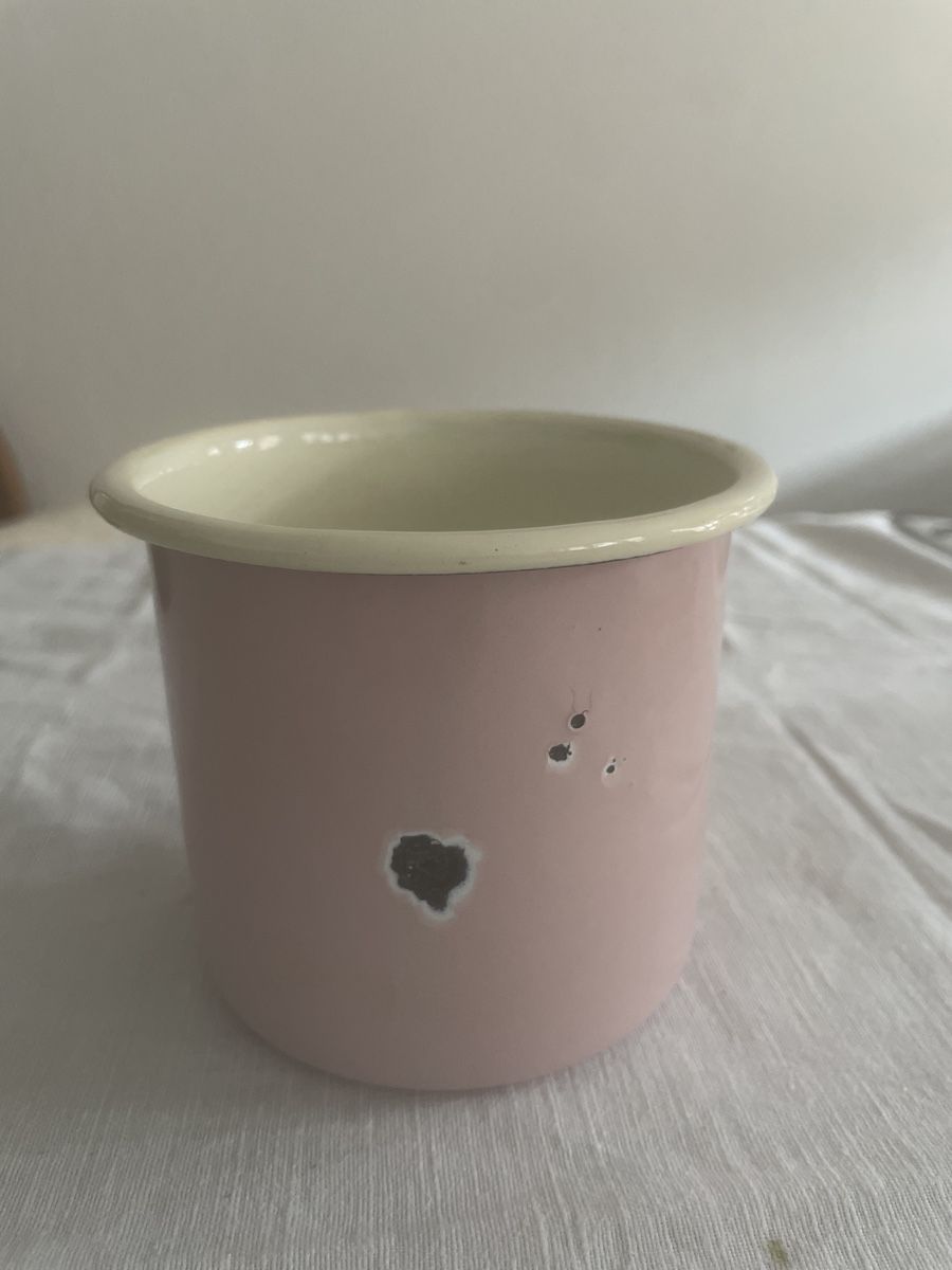 Tazze: Rosa Emaille Tasse, Vintage Look – Usato da Schaffhausen venduto da marakesch41 1
