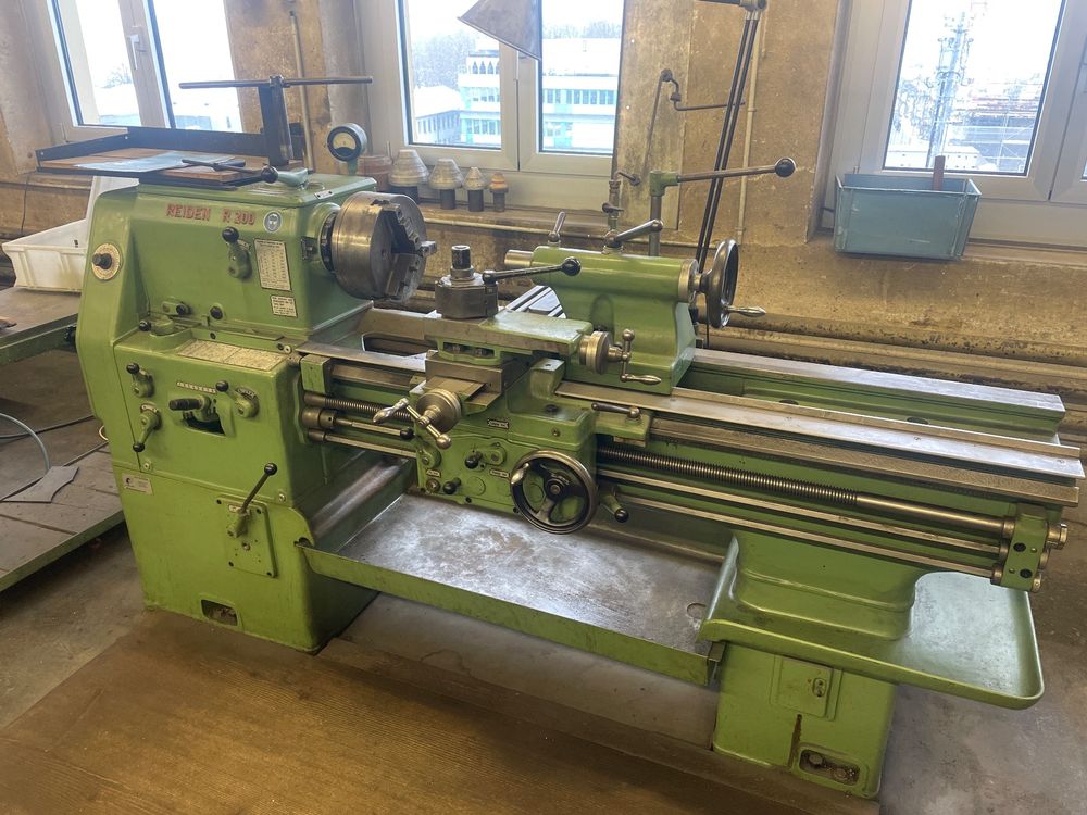 Drehmaschine Reiden R200 (Defekt) in Kölliken für CHF 980 – nur ...