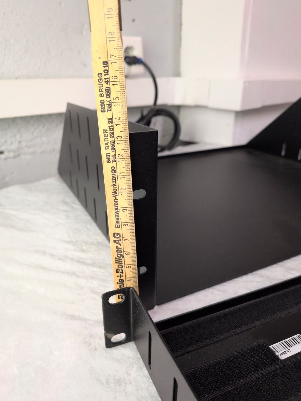 Altri accessori: 4x Rackschubladen 19" verschiedene Grössen – Usato da Basel venduto da Fcol 3